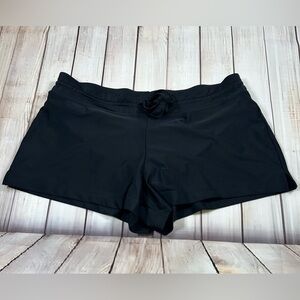 Kona Sol Black Athletic Shorts with Stretchy Fabric. Size L.